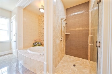 Located in a prime Arcadia neighborhood with access to - photo 36