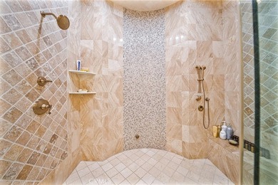 Located in a prime Arcadia neighborhood with access to - photo 39