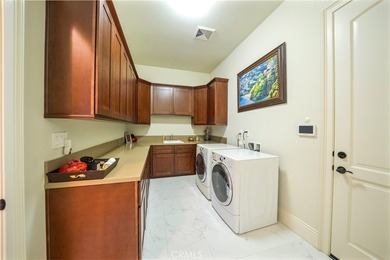 Located in a prime Arcadia neighborhood with access to - photo 41