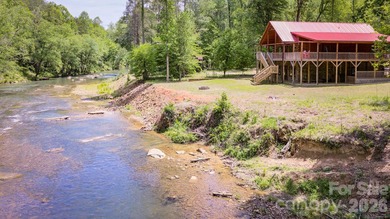 RIVERFRONT LOG HOME IN LAKE LURE, NC. Built in 2022, this 3358 - photo 1
