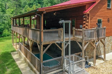 RIVERFRONT LOG HOME IN LAKE LURE, NC. Built in 2022, this 3358 - photo 8
