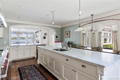 Direct Waterfront Estate with 300+ Ft Deep-Water Dock. Built in - photo 12