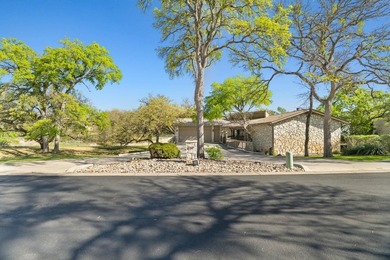 Experience the best of lakefront living in the heart of - photo 3