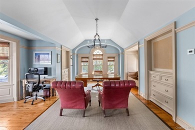 Direct Waterfront Estate with 300+ Ft Deep-Water Dock. Built in - photo 21