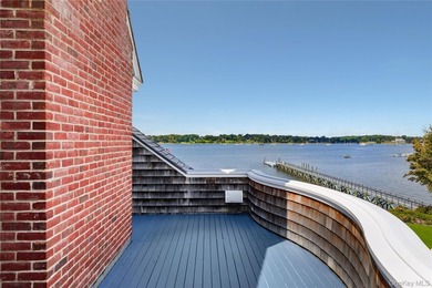 Direct Waterfront Estate with 300+ Ft Deep-Water Dock. Built in - photo 22