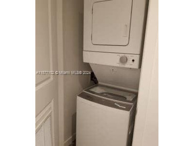 Stunning Modern Corner Unit - Spacious 2BR/2BA with Panoramic