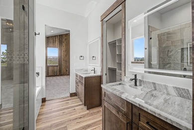 Brand New Custom Construction on 2.72 private acres in Canyon - photo 36