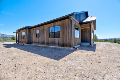 Brand New Custom Construction on 2.72 private acres in Canyon - photo 42