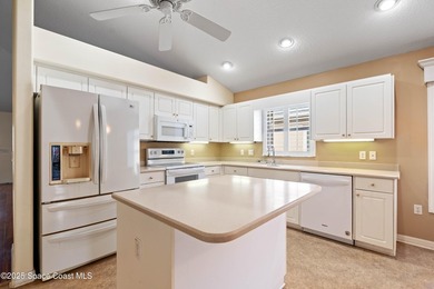 Desirable Pine Creek 55+ Community offers this spacious - photo 4