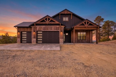 Brand New Custom Construction on 2.72 private acres in Canyon - photo 47