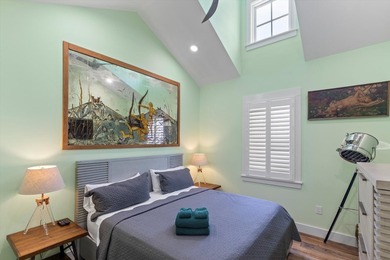 Private Old Town property with built-in income and exceptional - photo 50