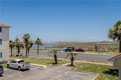 Coastal Living at Its Best! Welcome to 14721 Whitecap Blvd, a - photo 4