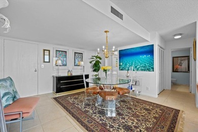 Step into refined living at The Lincoln Tower with Stunning Golf - photo 11