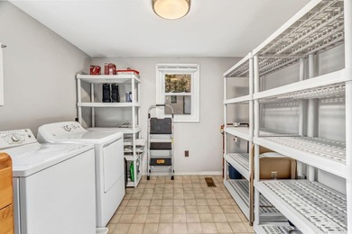 Your Year-Round Lakefront Retreat on Beautiful Springy - photo 17