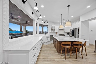 Exceptional Boulder City residence just minutes from Lake Mead - photo 8