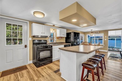 Your Year-Round Lakefront Retreat on Beautiful Springy - photo 30