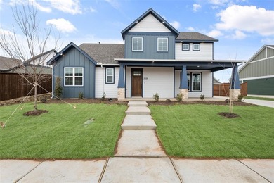 Joe Pool Lake Home For Sale in Grand Prairie Texas