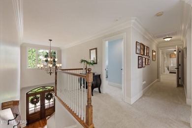 Luxury meets lifestyle in this exceptional Jefferson Park - photo 26
