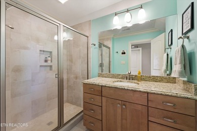 Luxury meets lifestyle in this exceptional Jefferson Park - photo 30