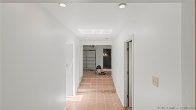 Fix-and-Flip Opportunity with Incredible Lakefront Views This - photo 31