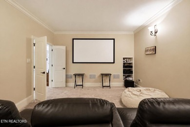 Luxury meets lifestyle in this exceptional Jefferson Park - photo 39