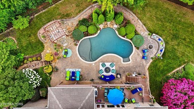 Luxury meets lifestyle in this exceptional Jefferson Park - photo 44
