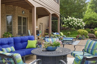 Luxury meets lifestyle in this exceptional Jefferson Park - photo 48