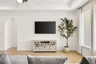 ***SELLERS OFFERING $3500 IN CONCESSIONS*** This LIKE NEW 2025 - photo 6