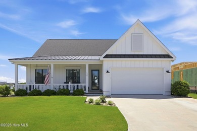 TRULY CUSTOMIZED UNIQUE ONE LEVEL WATERFRONT HOME!! Located in - photo 3