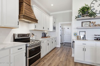 TRULY CUSTOMIZED UNIQUE ONE LEVEL WATERFRONT HOME!! Located in - photo 10