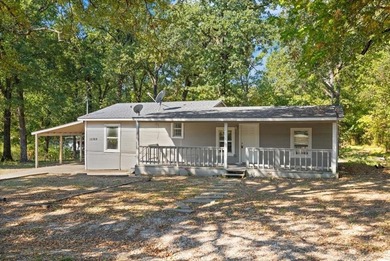 Cedar Creek Lake Home For Sale in Kemp Texas