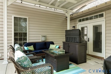 Absolutely stunning all-brick home in the sought-after Cottages - photo 15