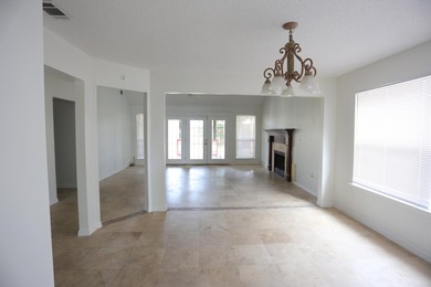 Welcome to your dream home in the heart of Destin! This - photo 15