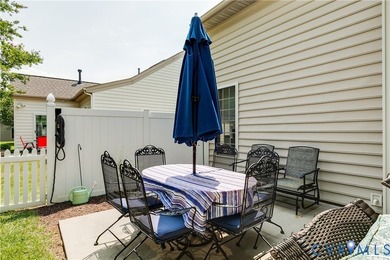Absolutely stunning all-brick home in the sought-after Cottages - photo 17
