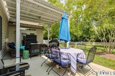 Absolutely stunning all-brick home in the sought-after Cottages - photo 18