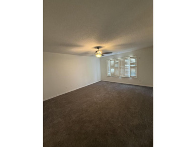 Welcome to your dream home in the heart of Destin! This - photo 18