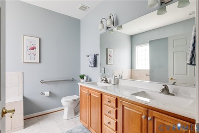 Absolutely stunning all-brick home in the sought-after Cottages - photo 23