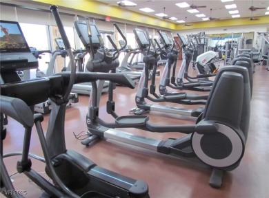 *Space, Style and Elegance Meet Comfort*. 55+ Luxury Retreat in