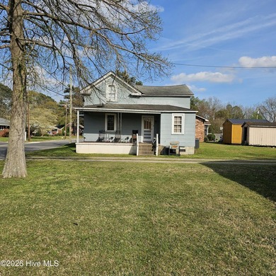 Investor opportunity in the heart of Elizabeth City! This - photo 2