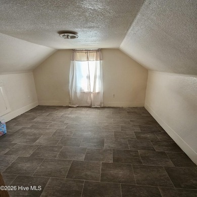 Investor opportunity in the heart of Elizabeth City! This - photo 8