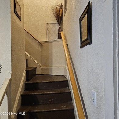 Investor opportunity in the heart of Elizabeth City! This - photo 9