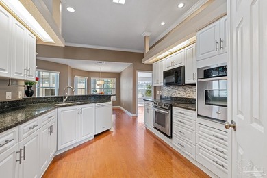 Wake up to fairway views and end the day on your screened porch - photo 2