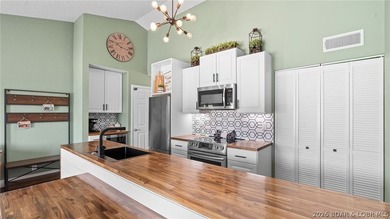 Welcome to Southwood Shores! This exceptional 1-bedroom, 1-bath - photo 11
