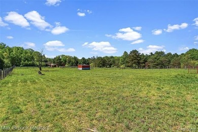 Hidden and tucked away, this is one of those properties that - photo 41