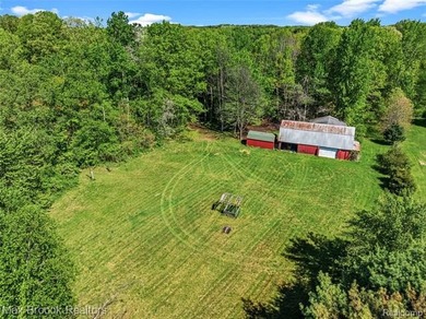 Hidden and tucked away, this is one of those properties that - photo 49