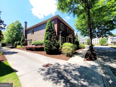 Stunning, move-in ready traditional executive home in highly - photo 2