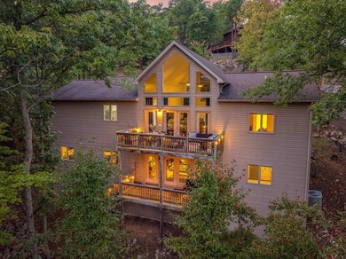 Timberline Lodge a spectacular mountain getaway nestled within - photo 2