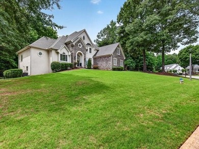 Stunning showplace nestled in one of North Peachtree City's most - photo 5