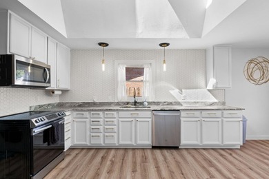 Back on market AT NO FAULT OF THE SELLER! Completely remodeled - photo 12