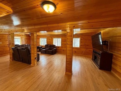 **Turnkey Catskills Retreat & Proven Income-Producing - photo 13